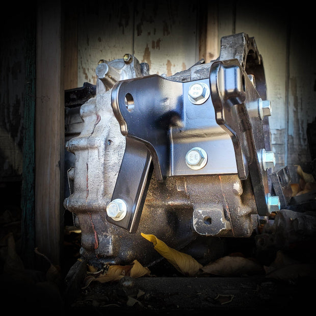 Rear Transmission Turbo E153 U Bracket