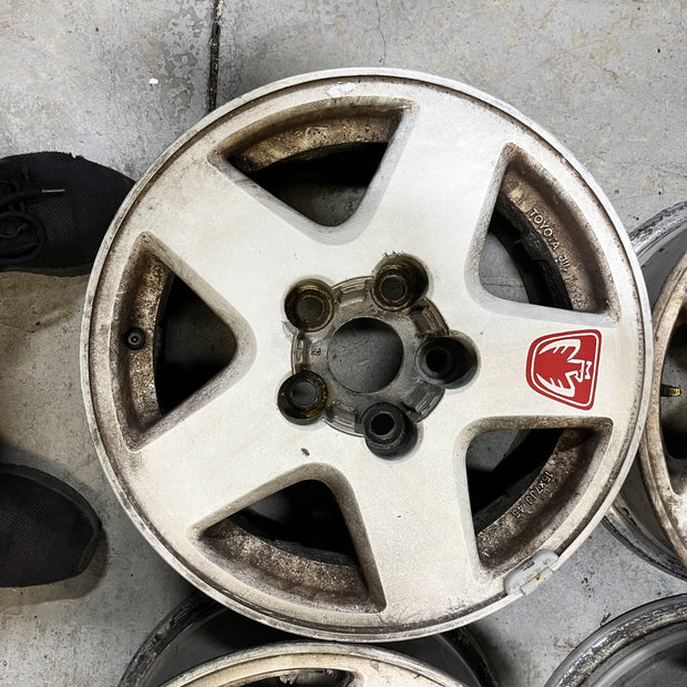 Used 93+ OEM wheels - Full Set - White